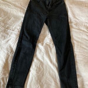 Black Everlane high-rise skinny jeans